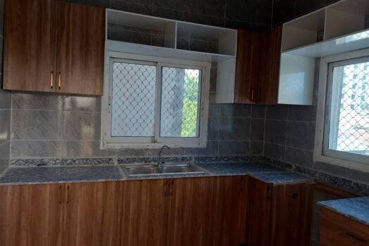 Guri Dabaq ah oo iib ah Deg. Wadajir.